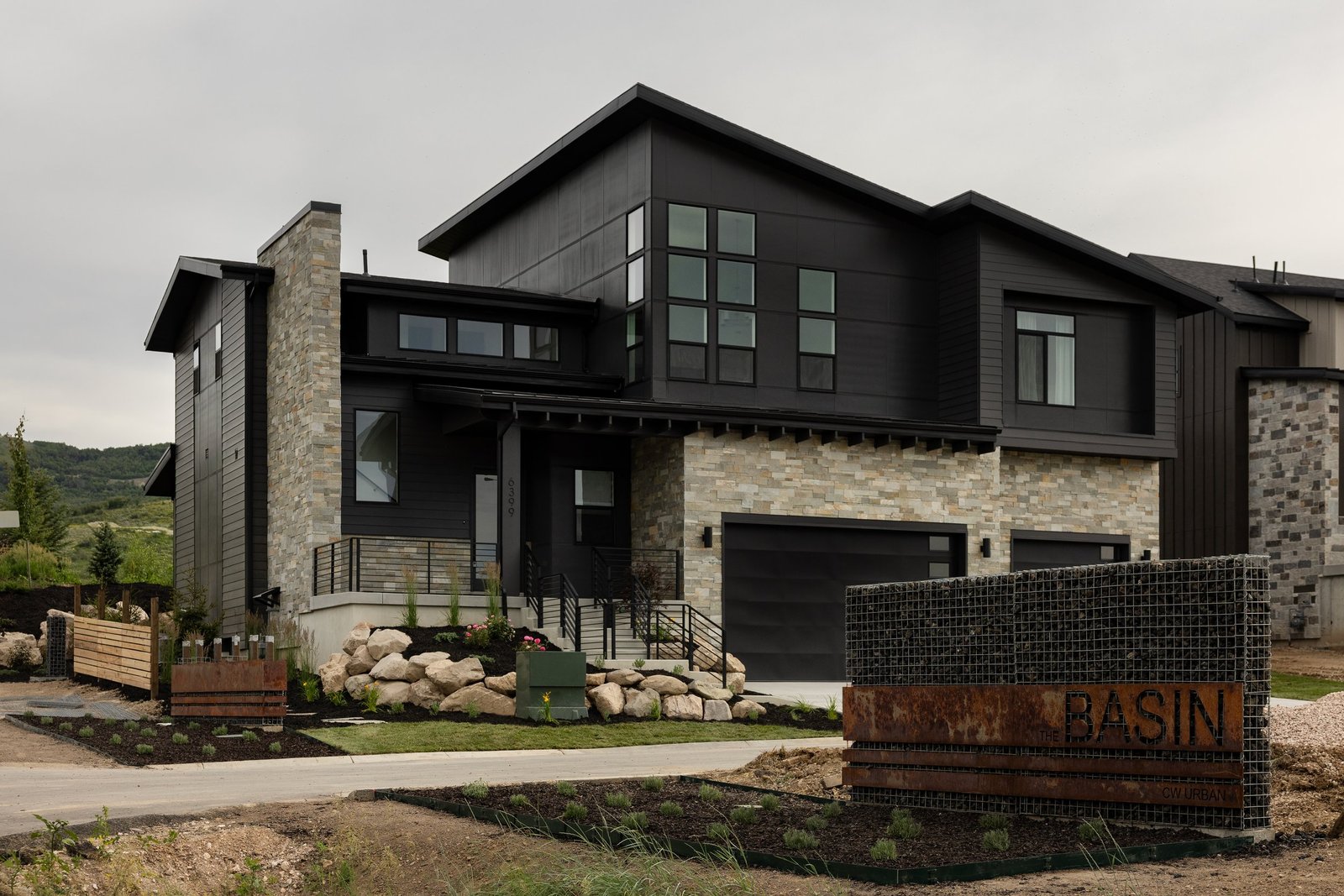 Completed siding project in Salt Lake City by Utah exterior contractors CLAAD